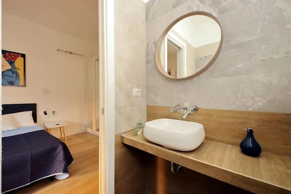 Leto Apartment Rome Italy