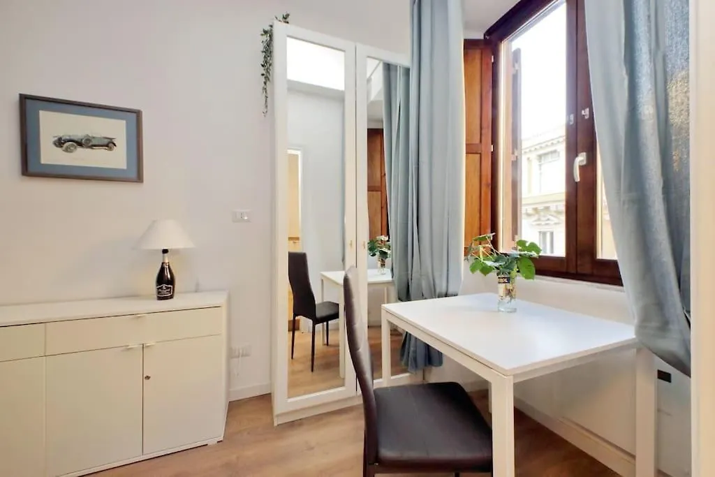 Leto Apartment Rome